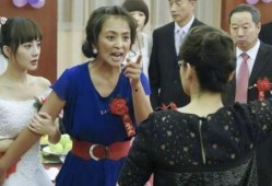 爆料老外老公是谁啊视频,“爆料老外老公”身份大猜想