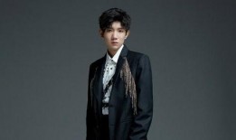 王源爆料朱一龙视频,视频曝光两人幕后互动！