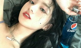 网红吃瓜搞笑头像女的,趣味横生的网络表情盛宴