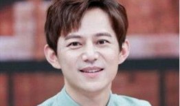 何炅爆料娱乐圈赚违约钱,违约金背后的惊人真相