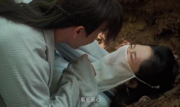 邓伦爆料杨紫吻戏视频,甜蜜瞬间引网友热议